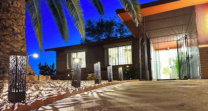 Casa independiente en el vibrante centro de Las Vegas.