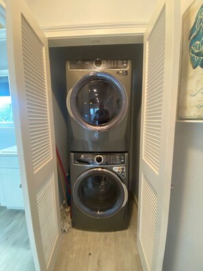 Interior - Salty Dolphin House - Guana Cay, In the Settlement (Great Guana Cay)