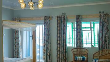 Panoramic Room | Egyptian cotton sheets, premium bedding, individually furnished