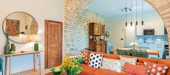 Gîte dans un mas en pierres au coeur d'un domaine viticole du Pic Saint-Loup