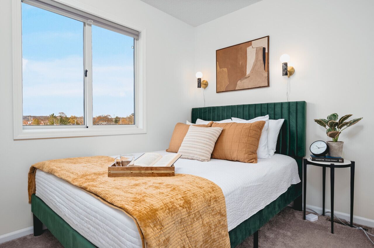 3 多间卧室、办公桌、熨斗/熨衣板、旅行婴儿床