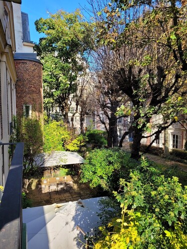 Cozy, modern, balcony and calm - Left bank comfort, close to Luxembourg gardens