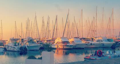 Tommy House : Incantevole Appartamento Vista Mare, Relax,sport,divertimento