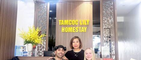 Flat-screen TV, fireplace, pay films, smart speakers