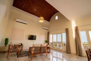 Living area - Azal Lagoons Resort Abu Simbel (Abu Simbel)