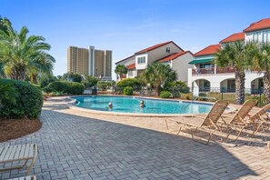 Pool - Walk to Beach & Nightlife PCB Studio Condo Pool (Panama City Beach)