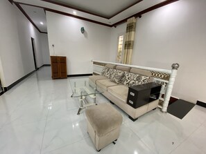 Exterior - Ninh Chu House (Ninh Hai)