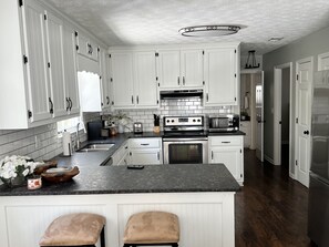 Microwave, oven, stovetop, dishwasher