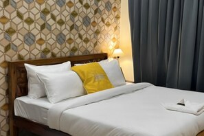 3 bedrooms, iron/ironing board, WiFi, bed sheets - Luxurious 3BHK Apartments in Prime Gurgaon Location – Your Dream Home Awaits (Gurugram)