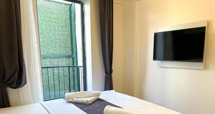 Marina Lora Butik Otel Sığacık