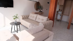 Chambre Double Junior | Décoration personnalisée, ameublement personnalisé, Wi-Fi gratuit