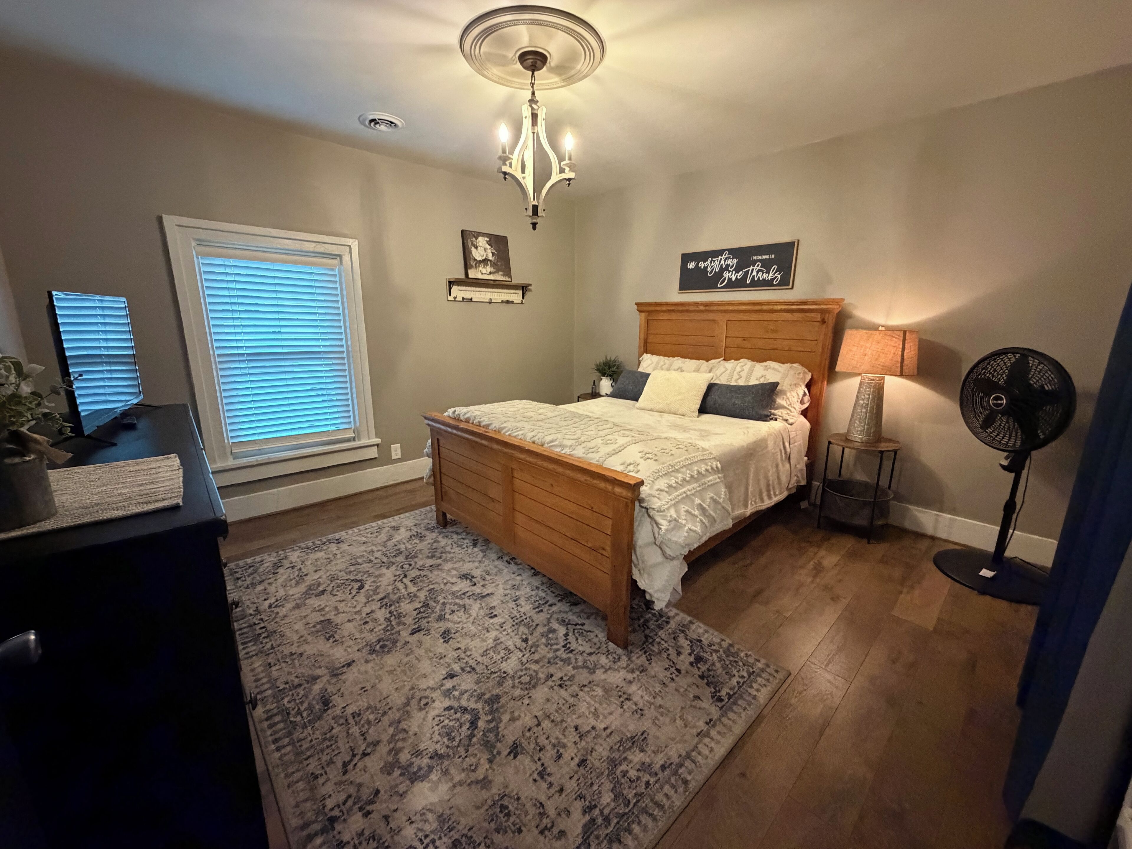 1 makuuhuone, silitysrauta/-lauta, ilmainen Wi-Fi, vuodevaatteet