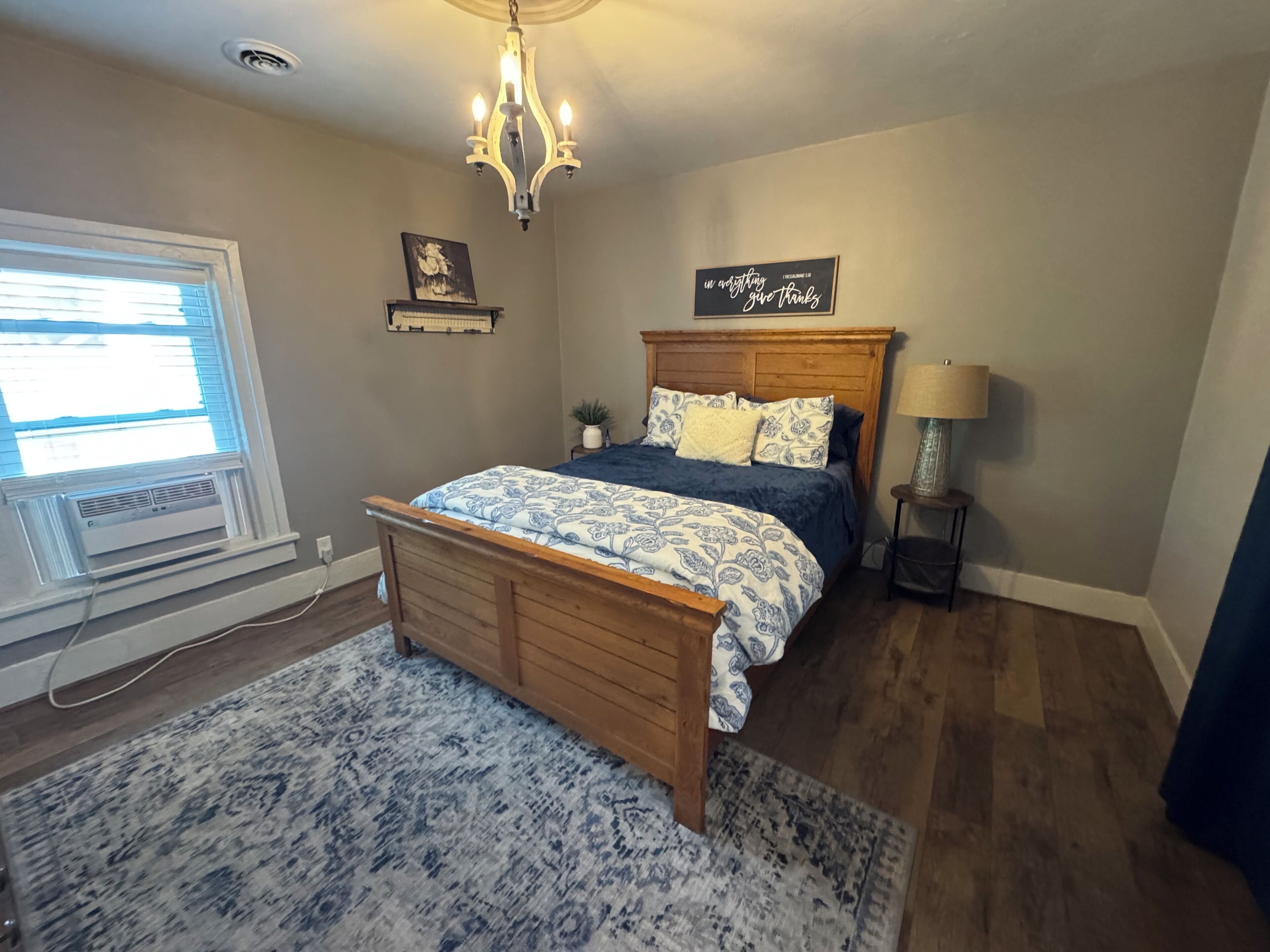 1 makuuhuone, silitysrauta/-lauta, ilmainen Wi-Fi, vuodevaatteet