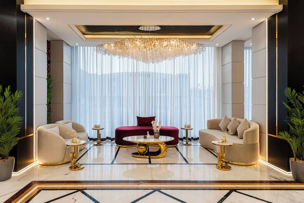 Ross Hotel