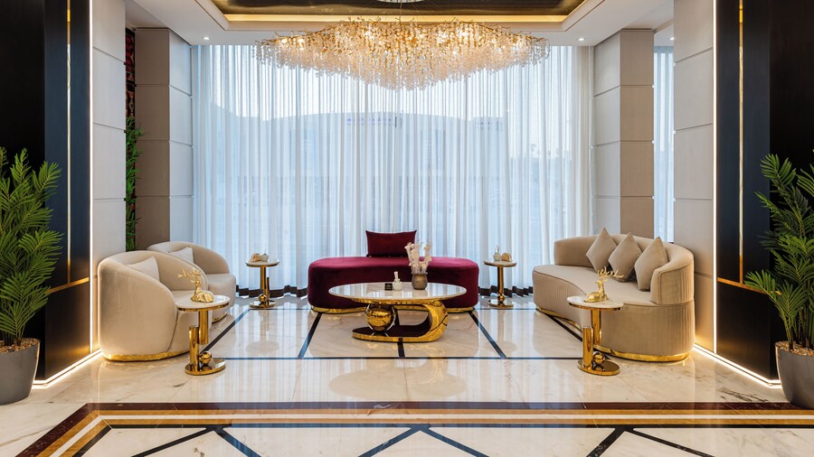 Ross Hotel