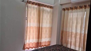 3 habitaciones, wifi gratis y ropa de cama 