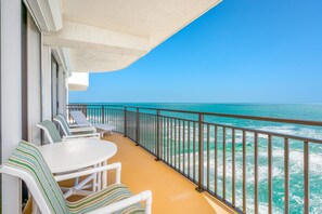 Terrace/patio - Pool/Beach Open! Sherwin Penthouse - Direct Oceanfront #4 (Daytona Beach Shores)
