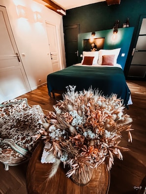 Deluxe Double Room, Beachside | Premium bedding, individually decorated, individually furnished - L'AccrocheCoeur (Saint-Malo)