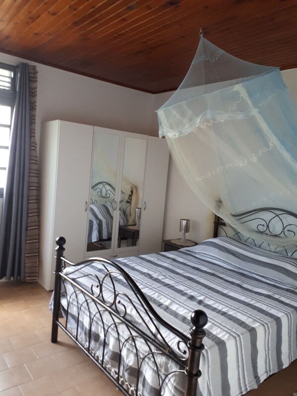 3 bedrooms, iron/ironing board, bed sheets - Maison Familiale a 10mn du Centre Nautique du Vauclin (Le Vauclin)