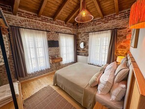 Family Villa | Premium bedding, down comforters, free WiFi - Cundalis1893 (Ayvalik)