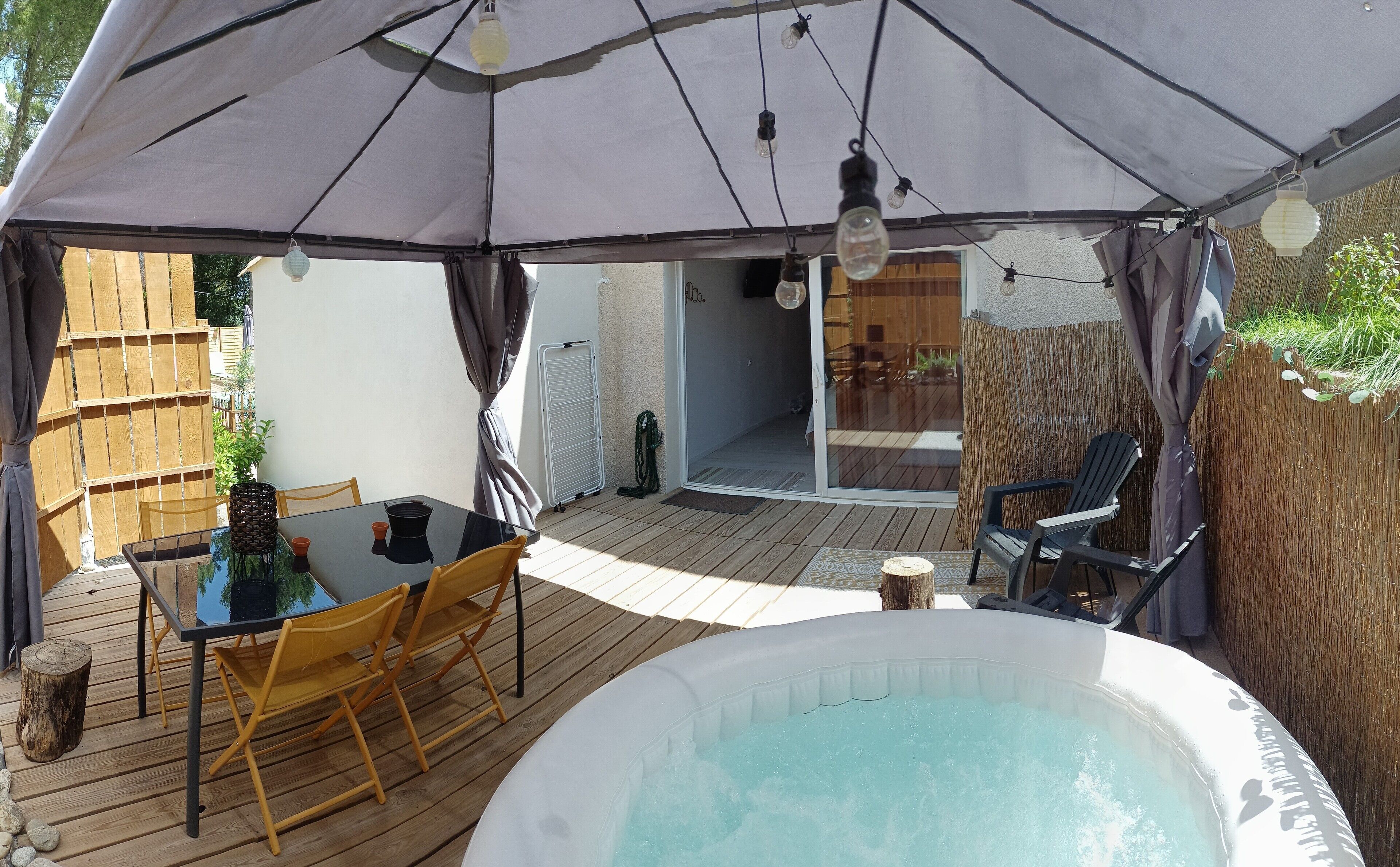 Chambre D'hôtes 4 Pers. Spa Privé, Piscine, Table D'hôtes, 3 min Cité Médiévale