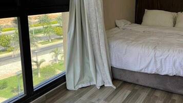 Apartment | 3 bedrooms, iron/ironing board, bed sheets