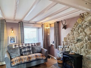 Living area - 2 bedroom accommodation in Ingleton (Ingleton)