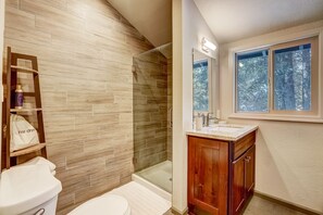 Cabin, Patio | Bathroom