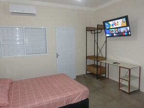 1 bedroom, free WiFi, bed sheets - Apartamento Slim Mobiliado c/ Ar Ótima Localização (Aeroporto Barretos)