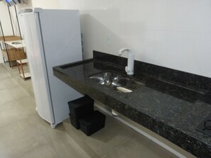 Interior - Apartamento Slim Mobiliado c/ Ar Ótima Localização (Aeroporto Barretos)