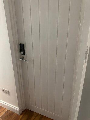 Appartamento, 1 letto queen | Interni