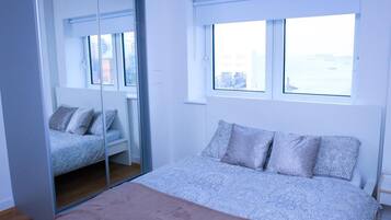 Apartment, 1 King Bed | 1 bedroom, iron/ironing board, free WiFi, bed sheets