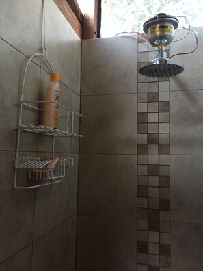 Hair dryer, towels, soap, toilet paper - Madera, Vidrios y Estrellas (Quito)