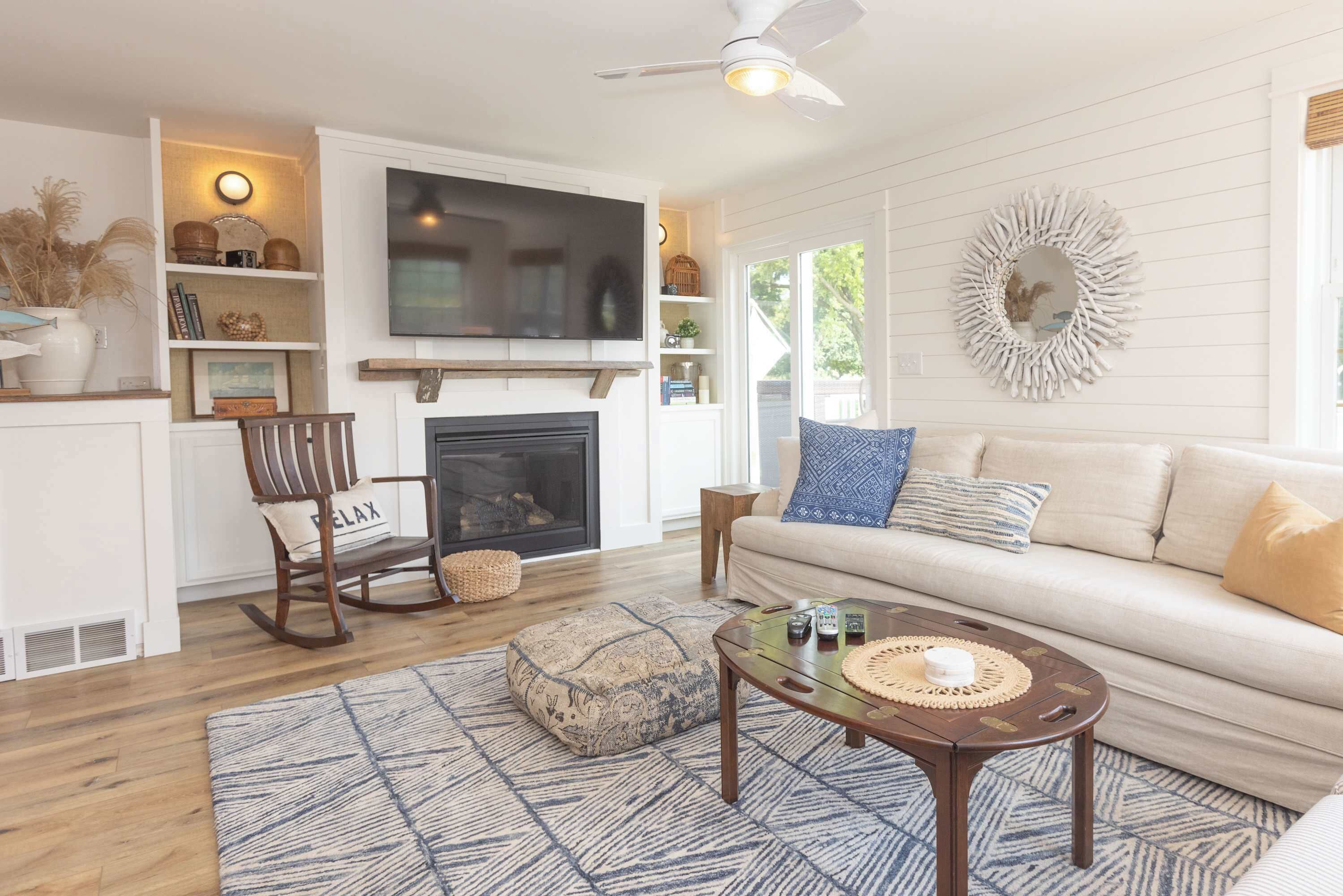 Condo, Multiple Beds, Balcony (S.S. Fontana) | Living area | 42-inch flat-screen TV with digital channels, fireplace