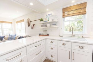 Condo, Multiple Beds, Balcony (S.S. Fontana) | Interior