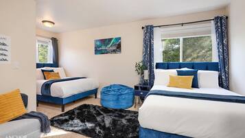 4 sovrum, skrivbord, strykjÀrn/strykbrÀda och wi-fi