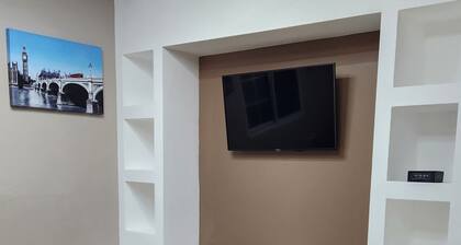 Your Layover- 6 Mins to the Airport fully equipped for Short and Long Stays