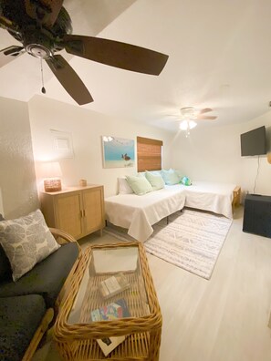 4 chambres, lit parapluie, Wi-Fi, draps fournis