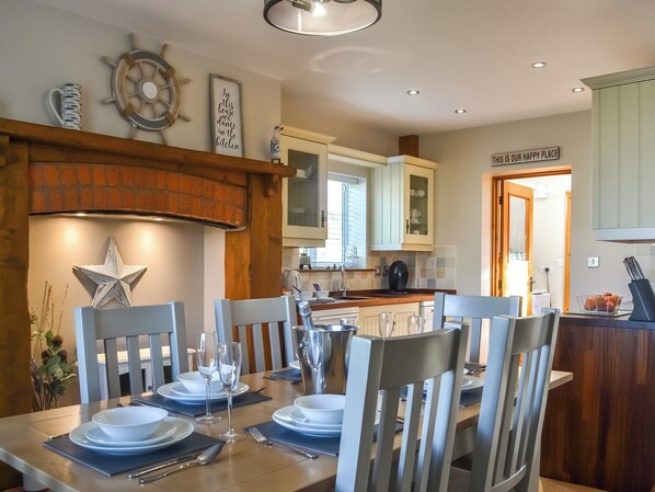 Dining - North Cottage 1 - UK45474 (Wilsthorpe)
