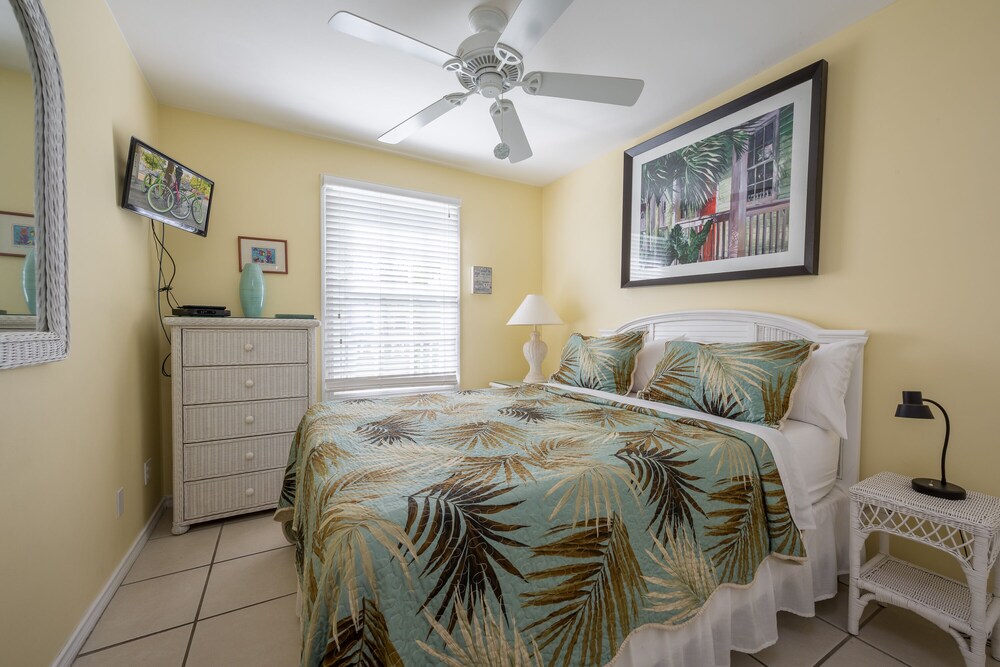 Craig & Cindy Key West Truman Annex Shipyard Condo with balcony at Mile