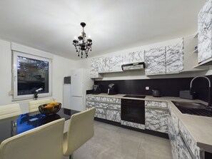 Private kitchen - Willkommen im Staderhof Ein Historisches Rittergut aus dem 18. Jahrhundert (Leichlingen (Rheinland))