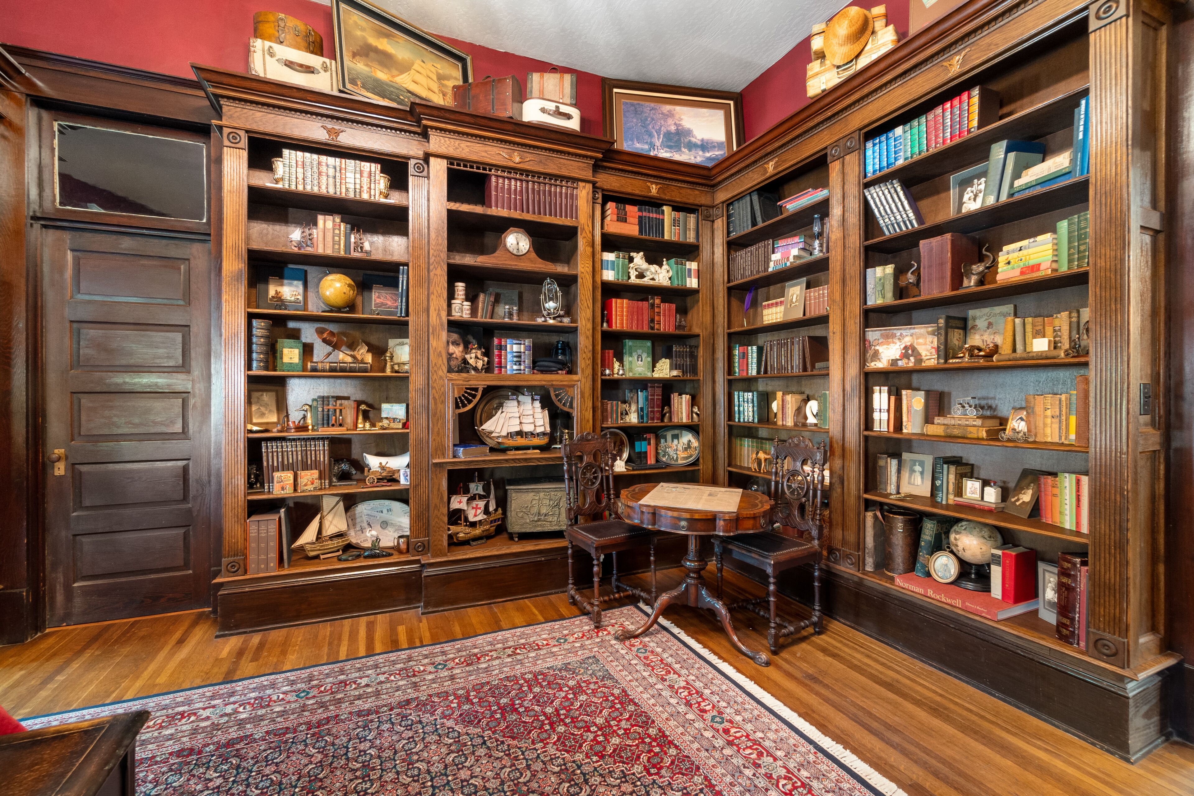 Phòng Deluxe | Trang trí khác biệt, trang bị nội thất với thiết kế riêng biệt 