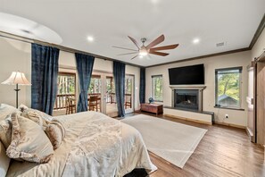 4 chambres, fer et planche à repasser, accès au Wi-Fi (inclus)