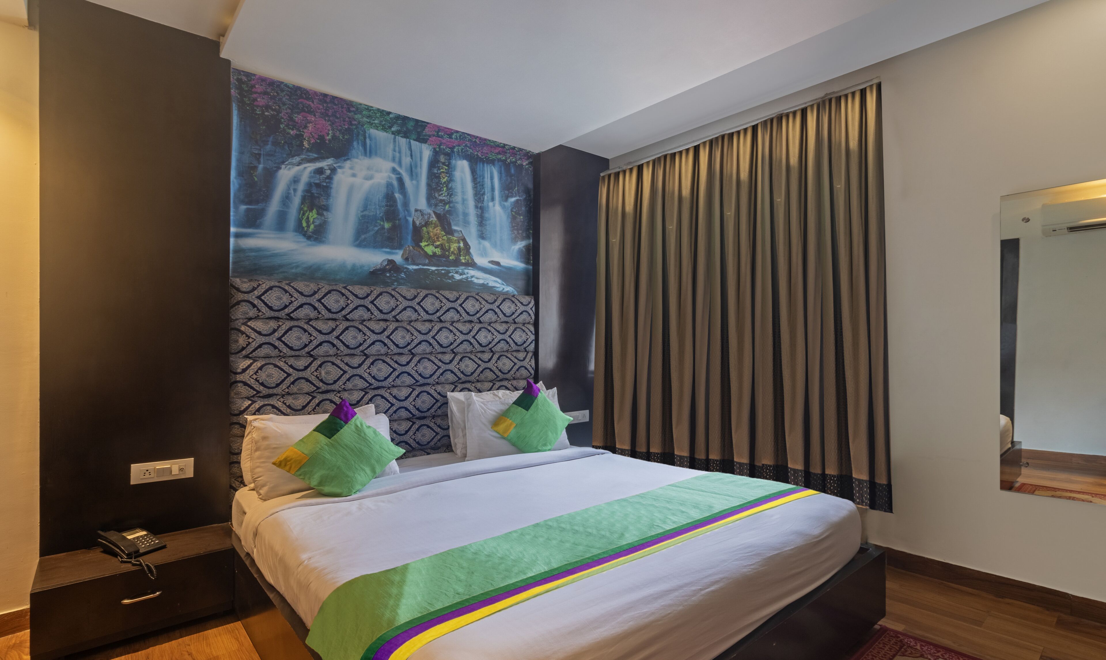 Photo - Treebo The Royal Taj, Near Taj Mahal