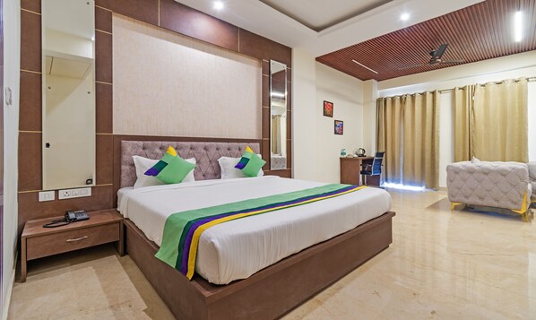 Premium Double Room, Balcony | In-room safe, desk, iron/ironing board, bed sheets - Treebo Omnibliss (Dera Bassi)