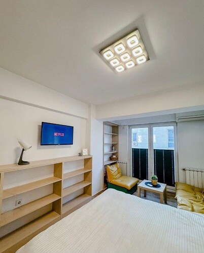 Cozy apartment in the city center,close to the square,lake,restaurants and shops