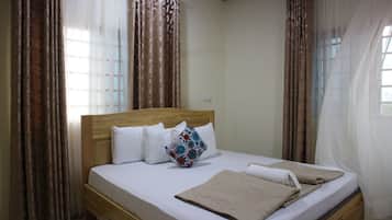 Deluxe Room | Desk, soundproofing, free WiFi, bed sheets