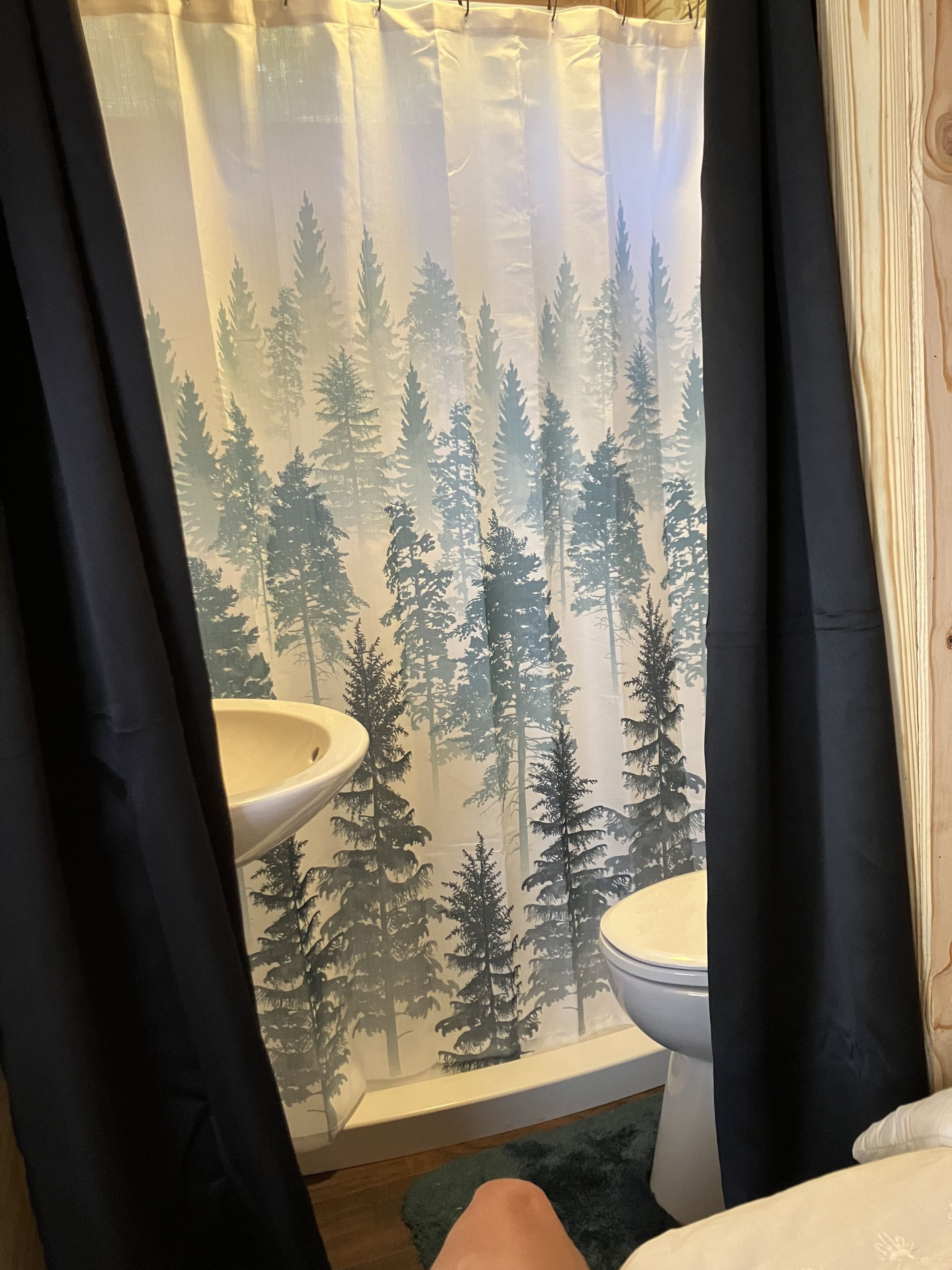 Towels, toilet paper