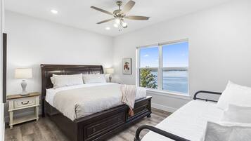 14 bedrooms, iron/ironing board, free WiFi, bed sheets