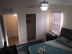 3 bedrooms, WiFi, bed sheets